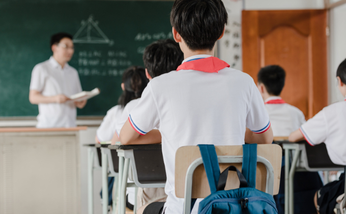 适合小学生的数学辅导班_尖锋助力孩子轻松掌握数学！