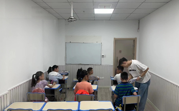 小学数学成绩差怎么补？四大策略帮你补救孩子成绩！